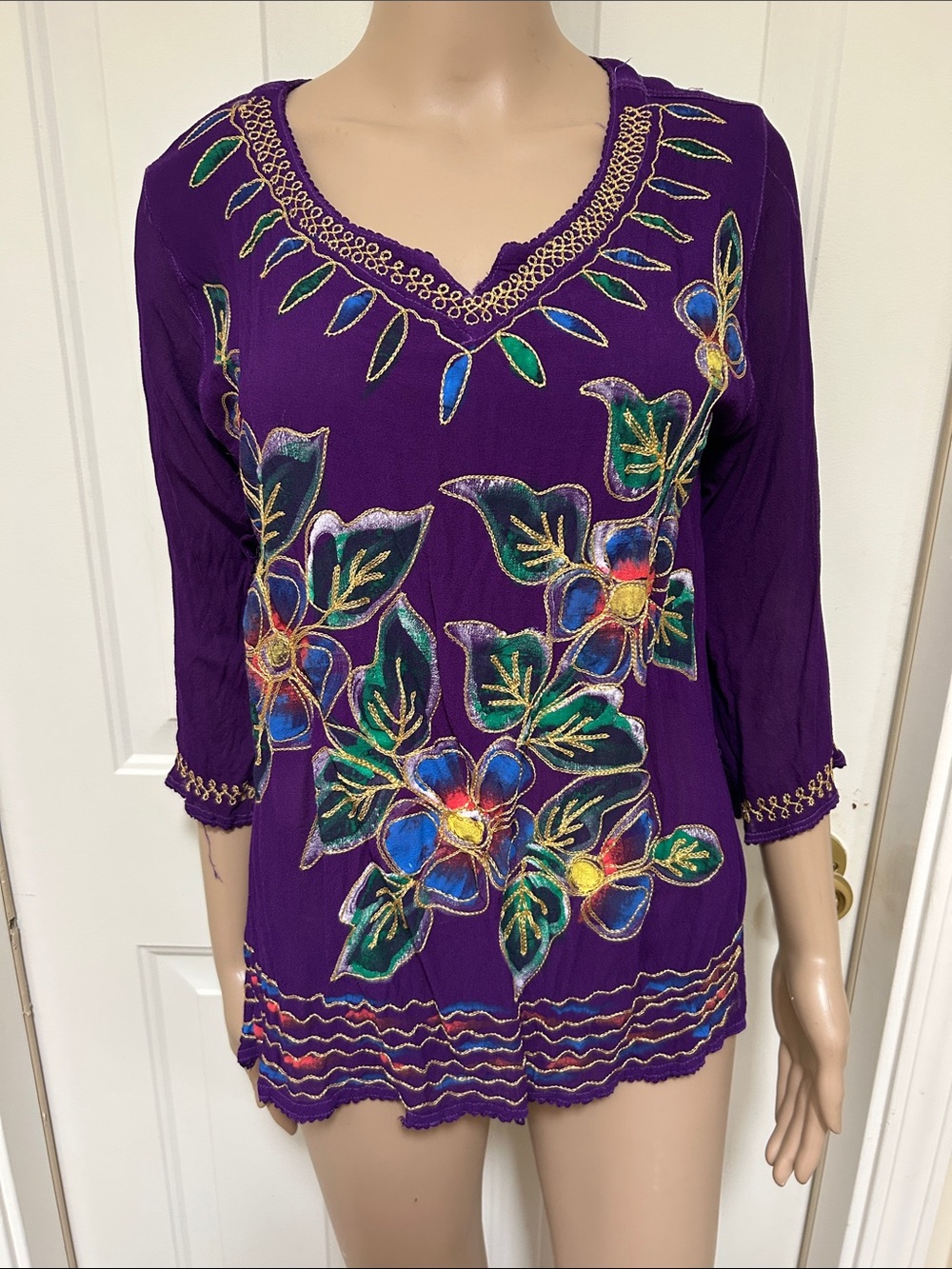 VTG Sheer Purple Crepe Embroidered Painted Floral Art to Wear V-Neck Tunic Top